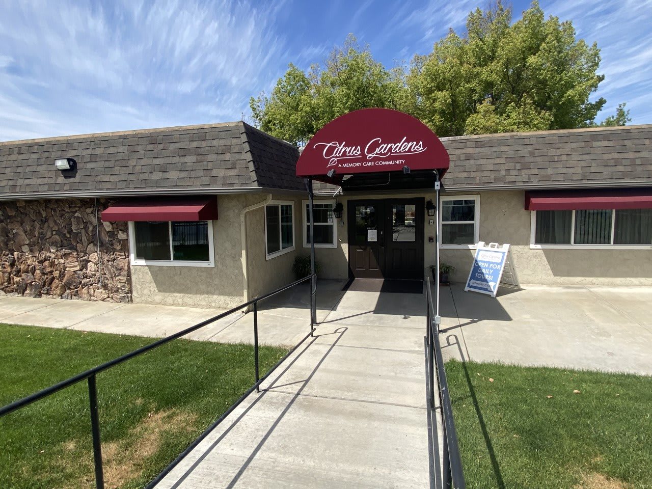 Citrus Gardens Memory Care Hemet, CA 92544 23 reviews