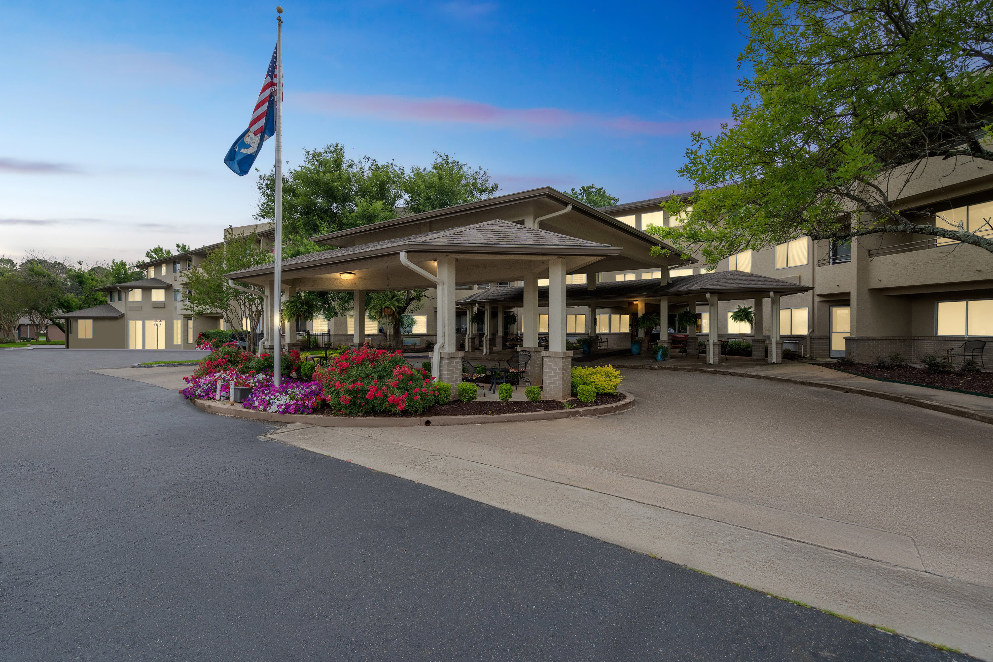 Holiday Summerfield Estates Independent Living Shreveport, LA 71118