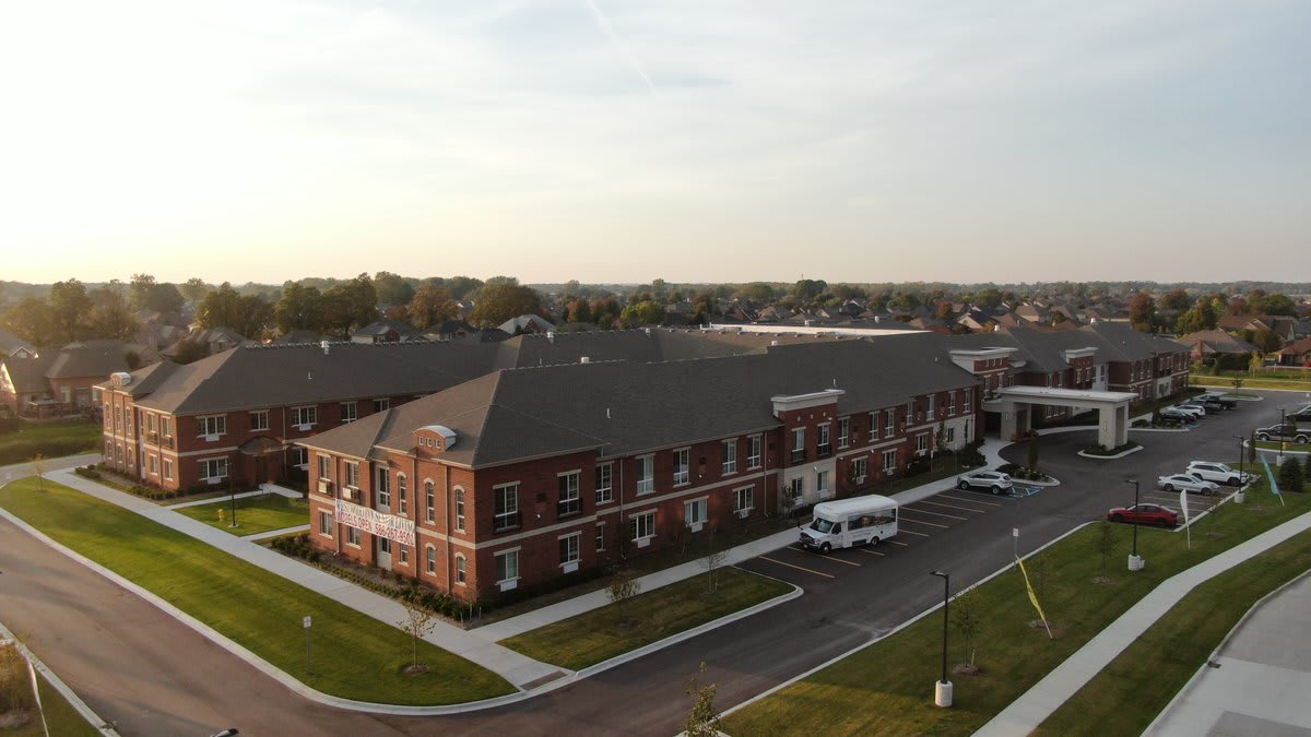 Westwood Inn Assisted Living & Memory Care MI 48042 12