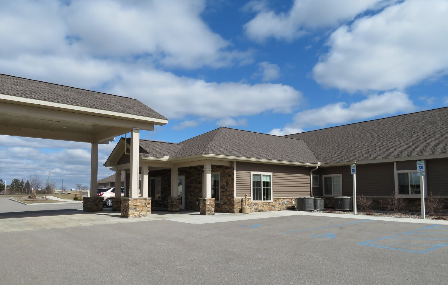 Grand Blanc Fields Assisted Living Grand Blanc, MI 48439 4 reviews
