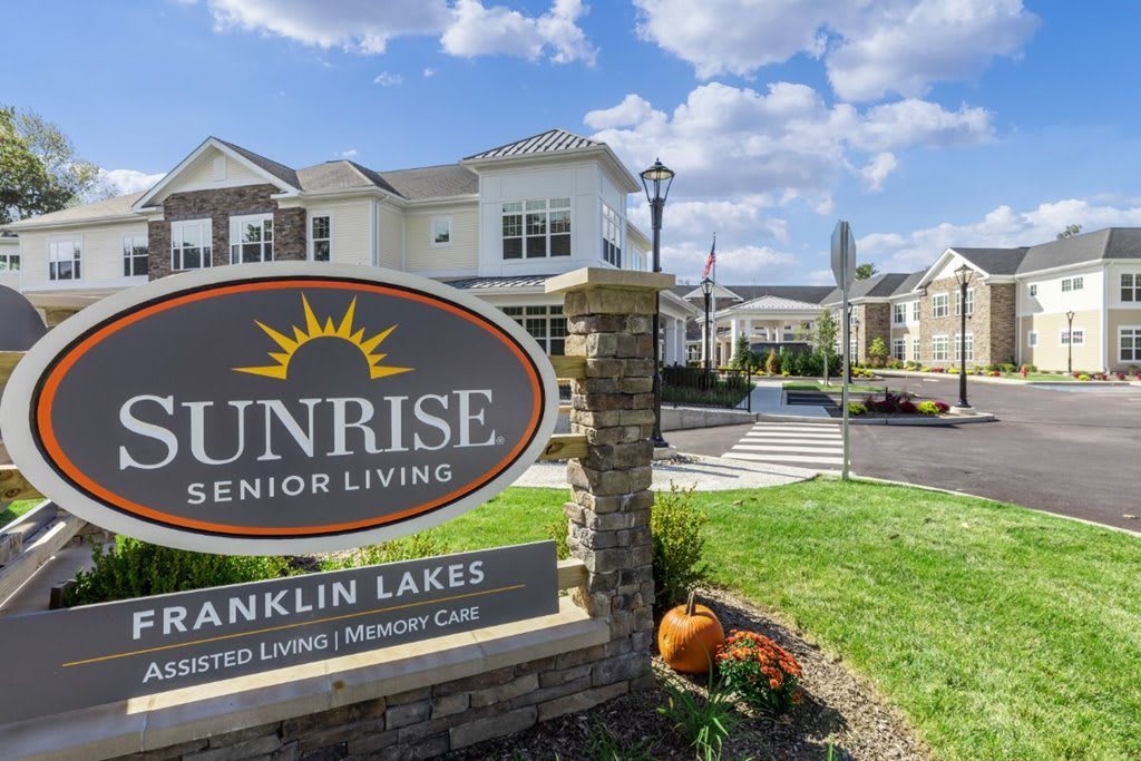 Sunrise of Franklin Lakes Assisted Living & Memory Care Franklin Lakes, NJ 07417