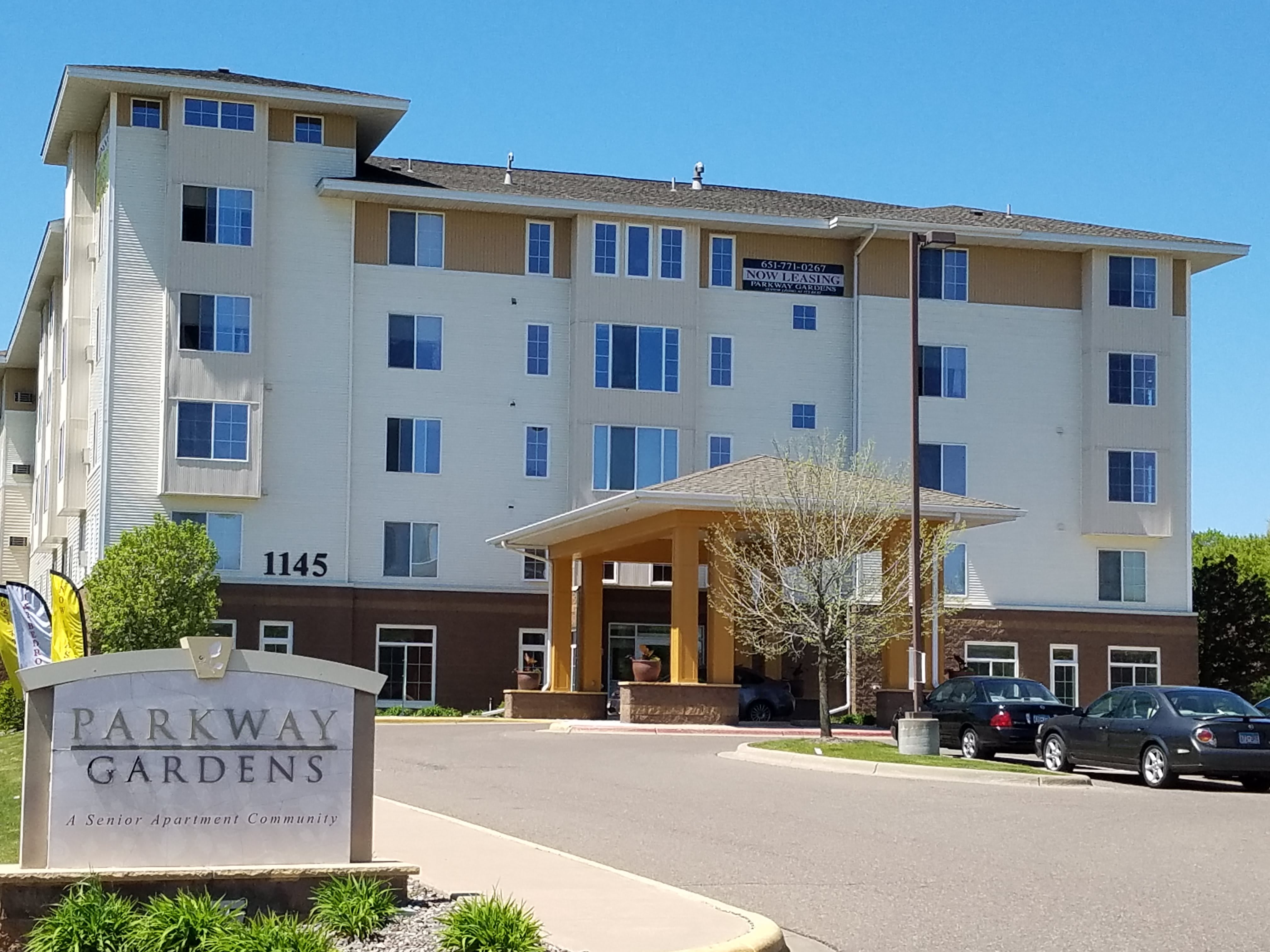 Parkway Gardens Senior Apartments St. Paul, MN 55106