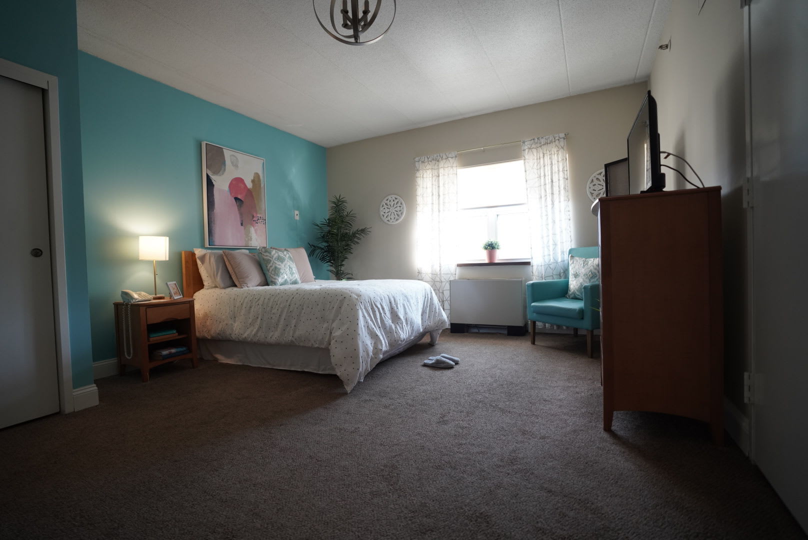 Oyster Bay Manor and Harbor House Assisted Living & Memory Care