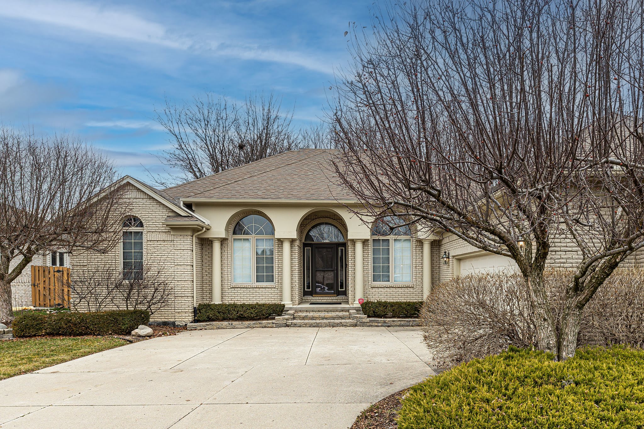 House of Caring Residential Care Home Clinton Twp, MI 48038