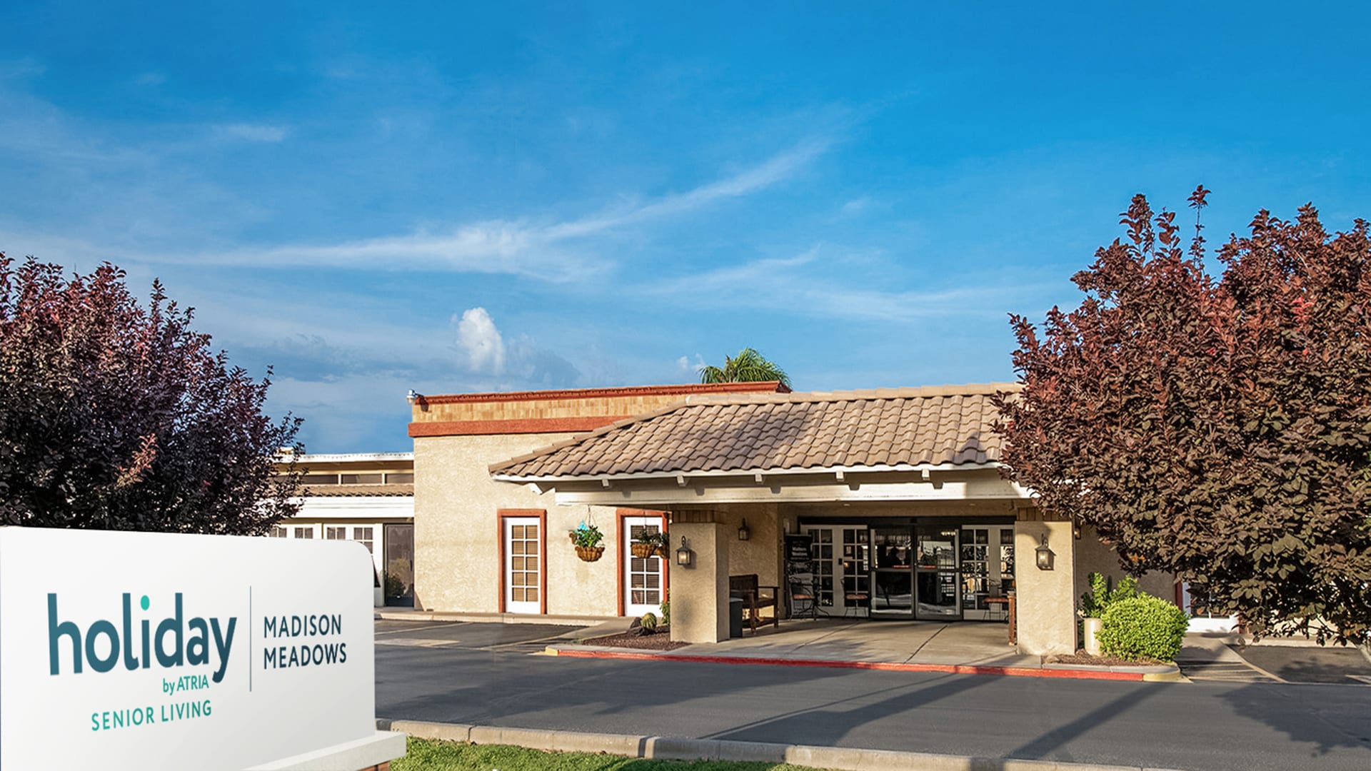 Holiday Madison Meadows Independent Living Phoenix, AZ 85020 76