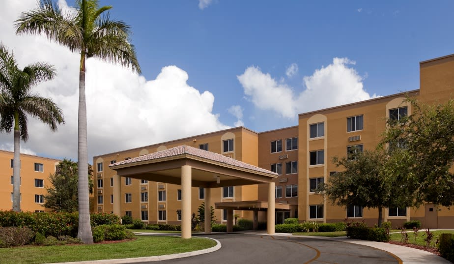 Riverview House Senior Apartments Lake Worth, FL 33461 4 reviews