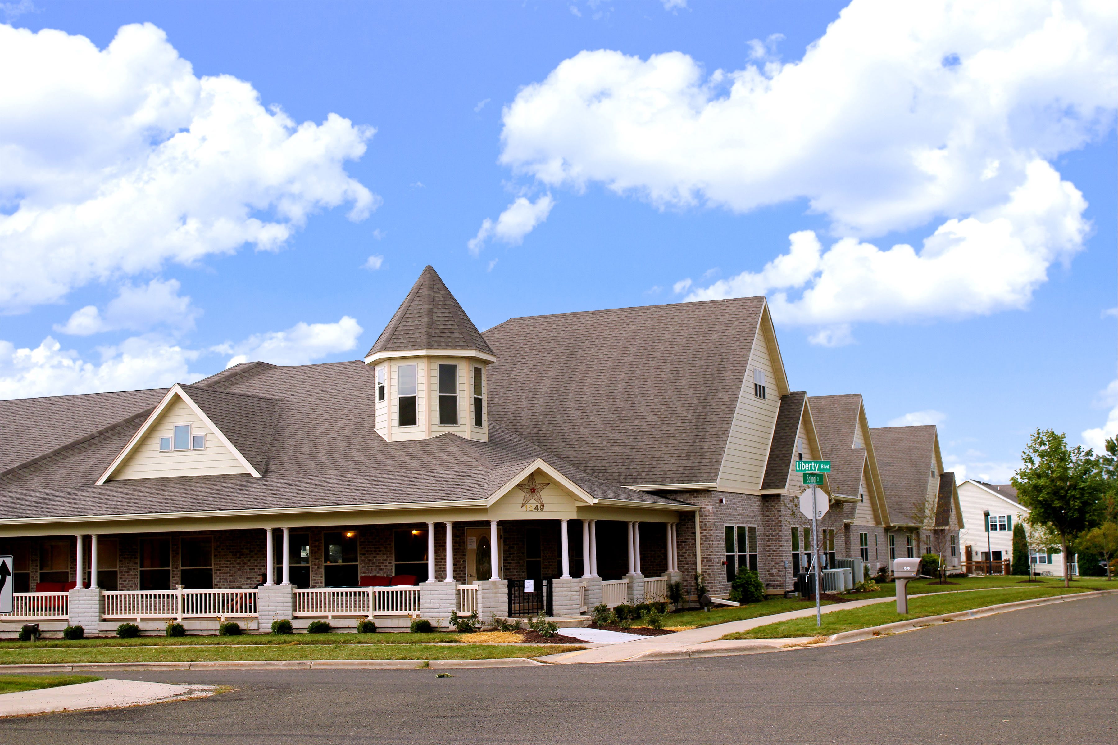 Hyland Crossings Memory Care Sun Prairie, WI 53590 2 reviews