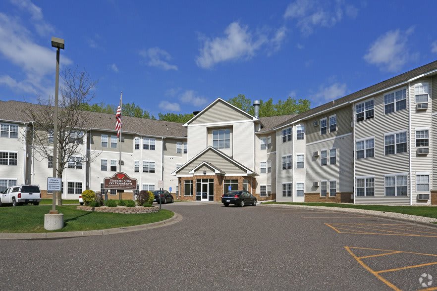 Rosoto Villa RPS Legacy Senior Apartments Maplewood, MN 55117 5