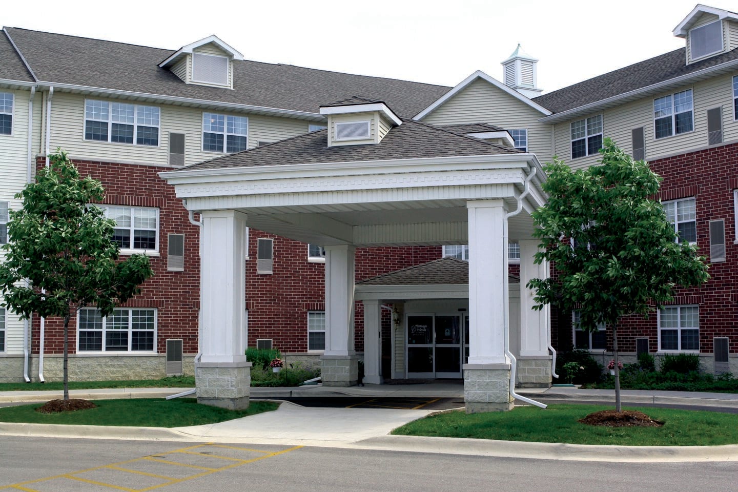 Heritage Woods of Batavia Assisted Living Batavia, IL 60510 27