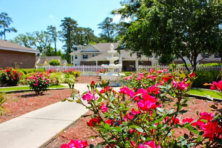 Southern Pines, A Charter Senior Living Community Assisted Living & Memory Care Thomasville