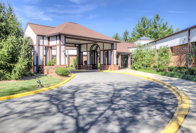 The Forum at Brookside Assisted Living Louisville, KY 40243 12 reviews