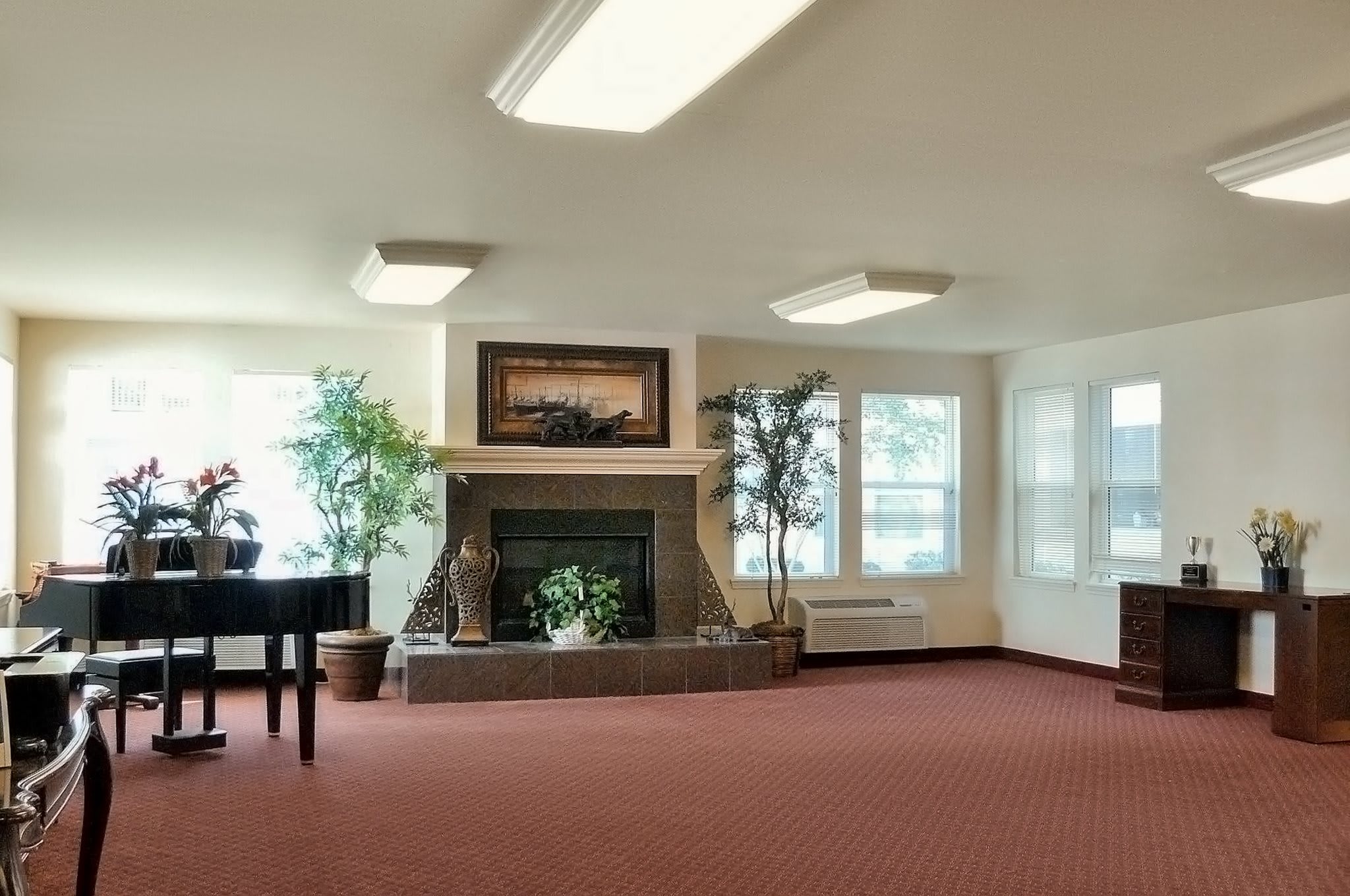 Holiday Ashley Park Independent Living Charleston, SC 29407 35