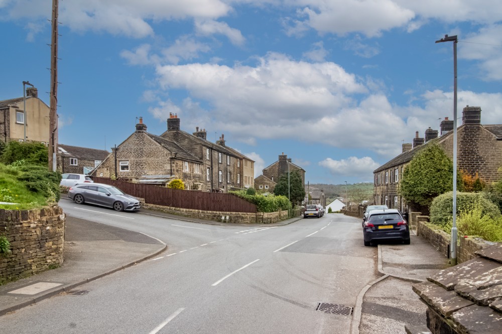 Discover Scholes Unveiling the Charms of Holmfirth's Hidden Gem with