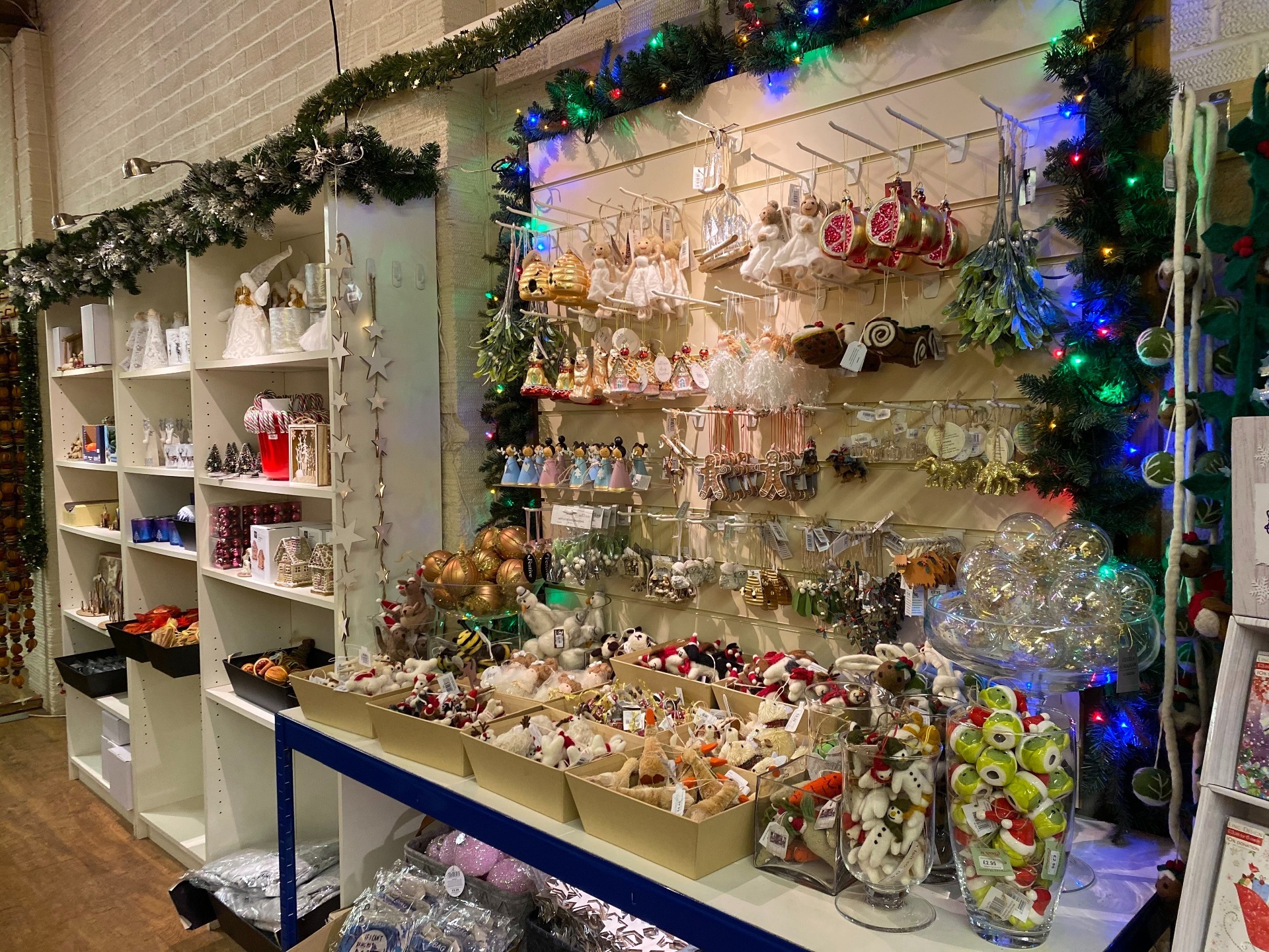 Christmas Decorations and Lights Appleton Christmas Bard Oxford