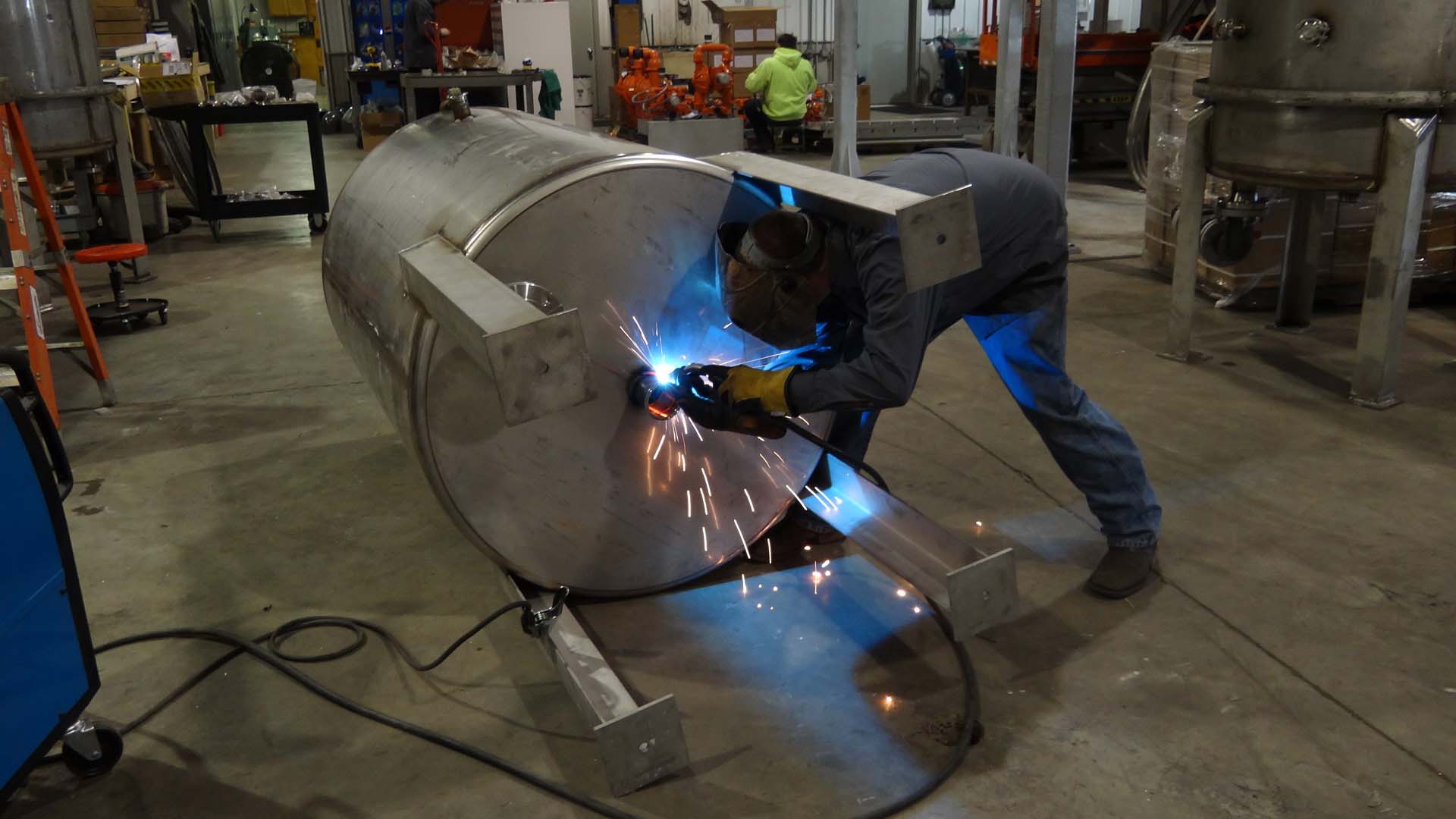 Industrial Tank Cleaning Specialists in Chicago Applied Mechanical