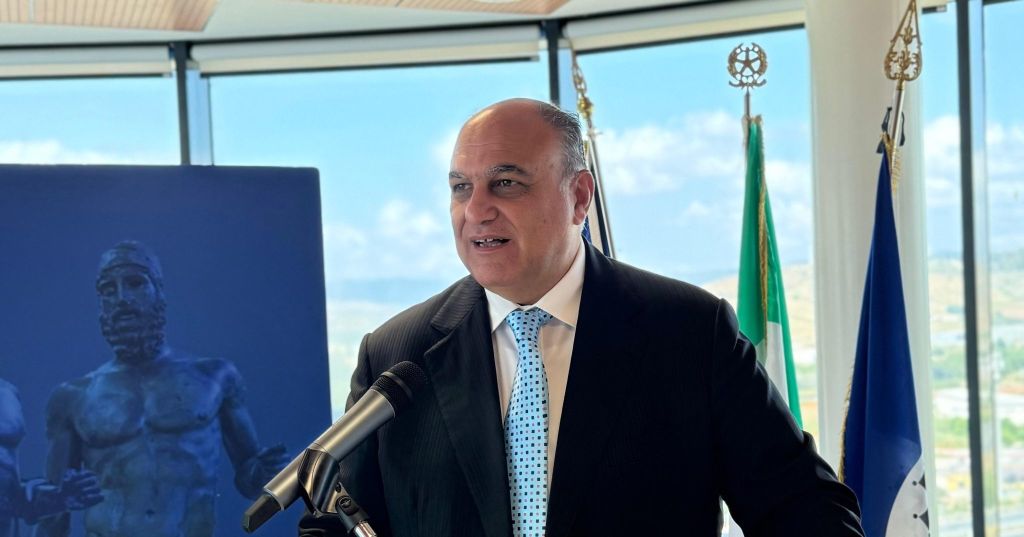 Calabrese: Tridico non sa nulla della Calabria, con PADEL 225mln per creare lavoro