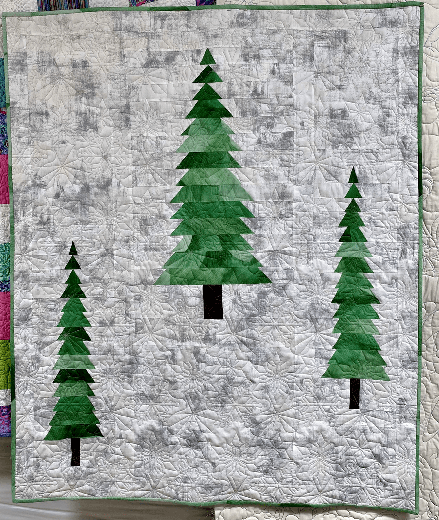 Free quilt pattern Forest Snowfall APQS