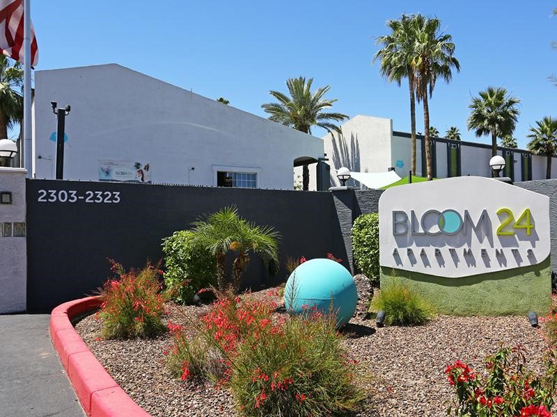 PROPERTY HIGHLIGHT BLOOM 24 APARTMENTS IN PHOENIX, AZ Apts Phoenix