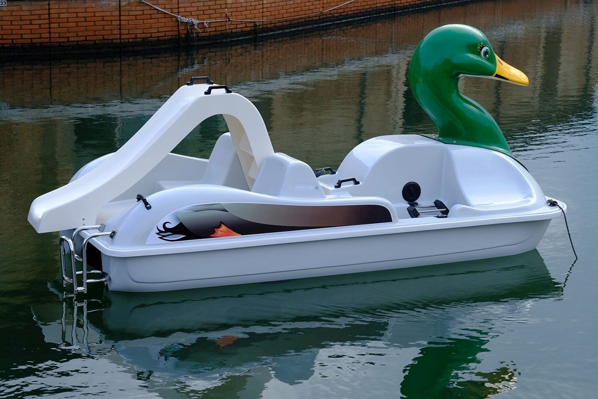 SUNNY DUCK PEDAL BOAT MARTINI