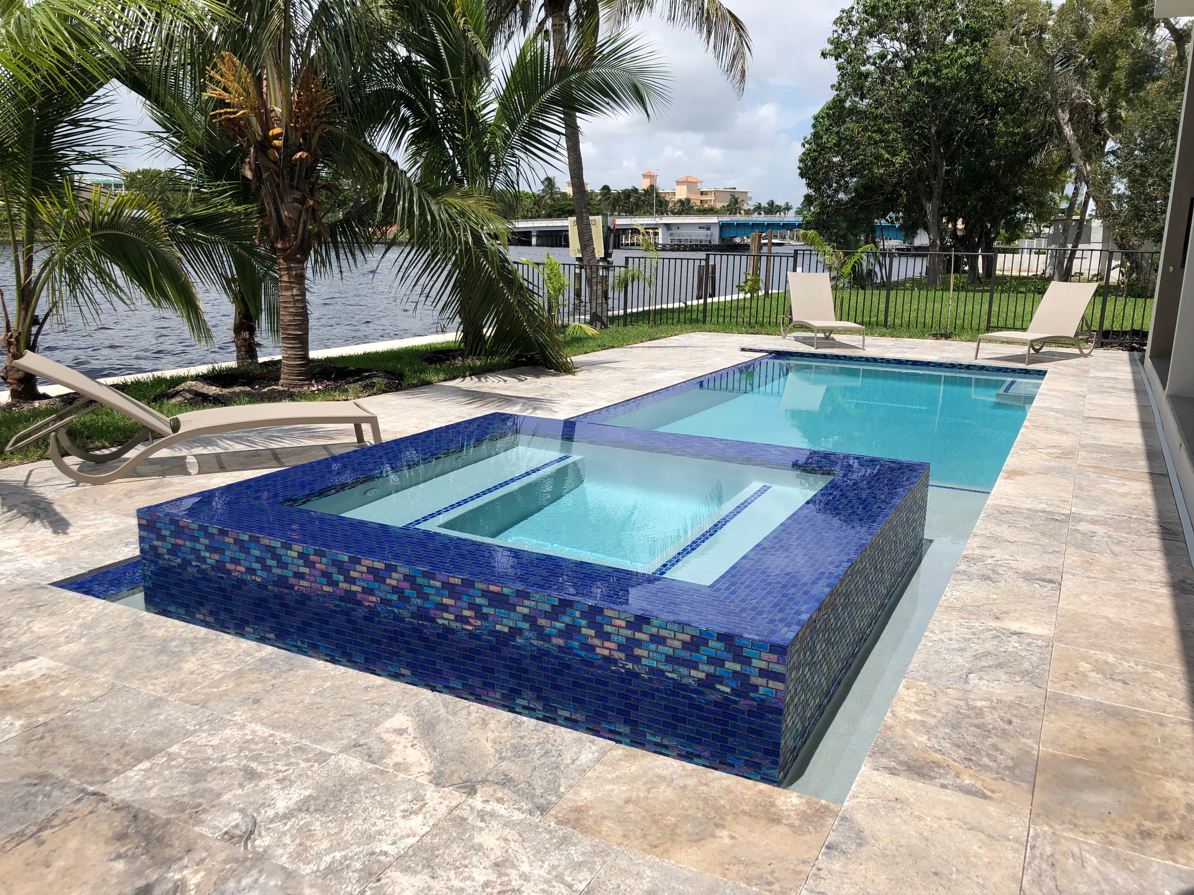 Champagne Spa AQUA FRESH POOLS