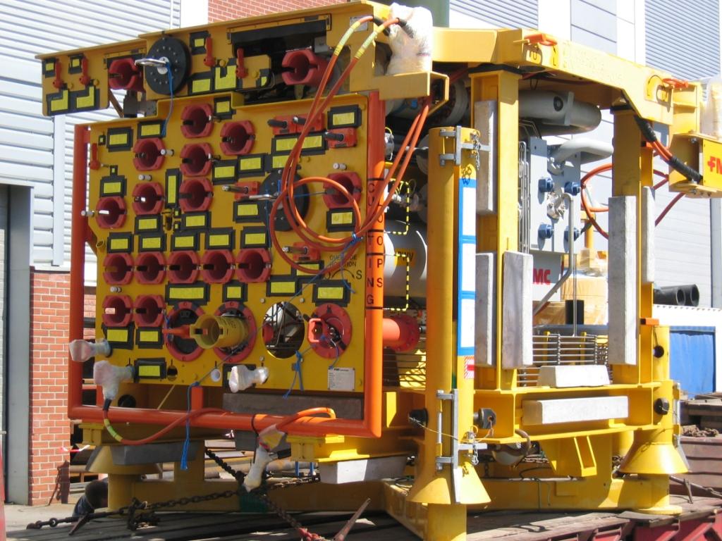 Why Are Oil and Gas Trees Called Christmas Trees? Subsea & Topside Signage Information AQUASIGN