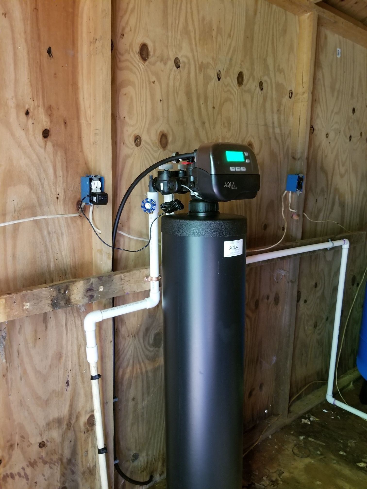 Gadsden well water filtration system for iron removal