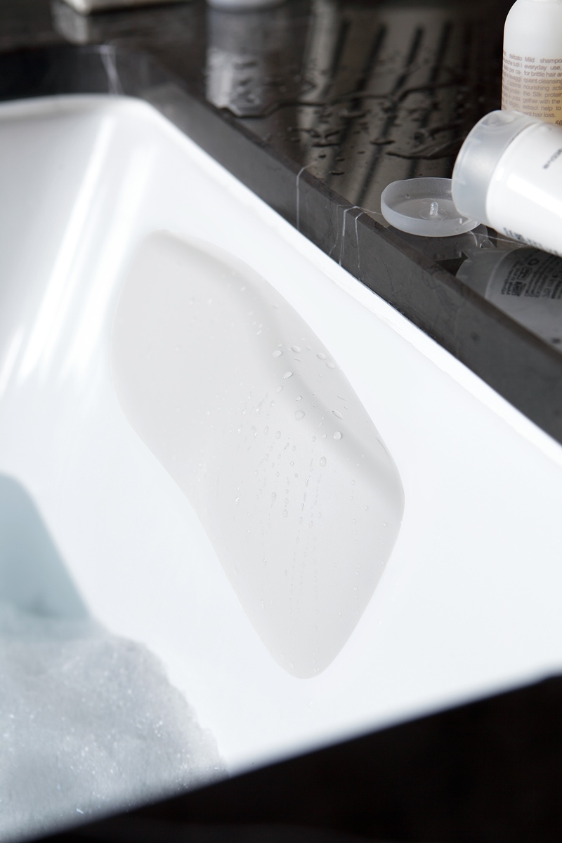 Aquatica Vanilla Bath Polyurethane Gel Headrest White