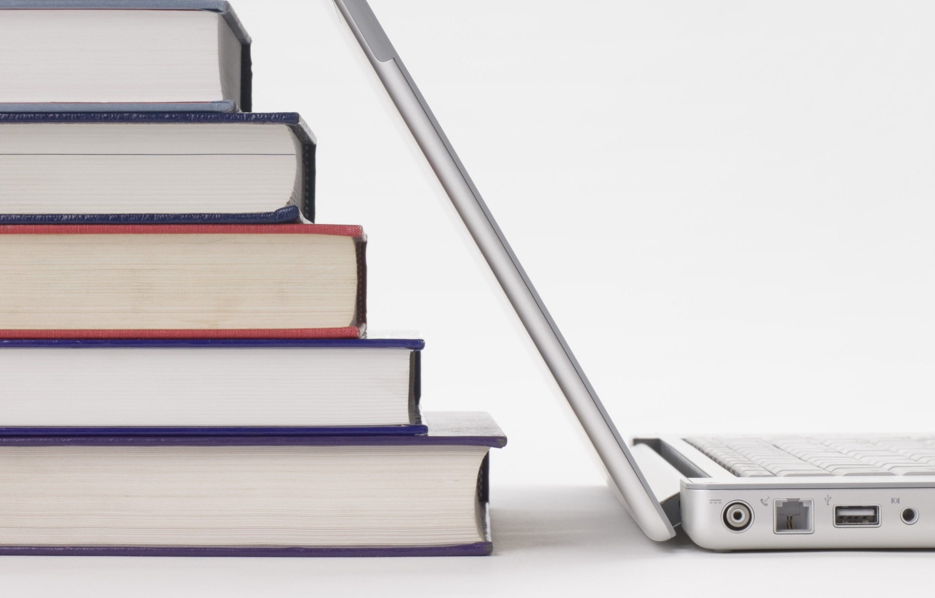 كتب مجانية بشكل قانوني ودليل كامل للقراءة الإلكترونية بشكل عام أراجيك