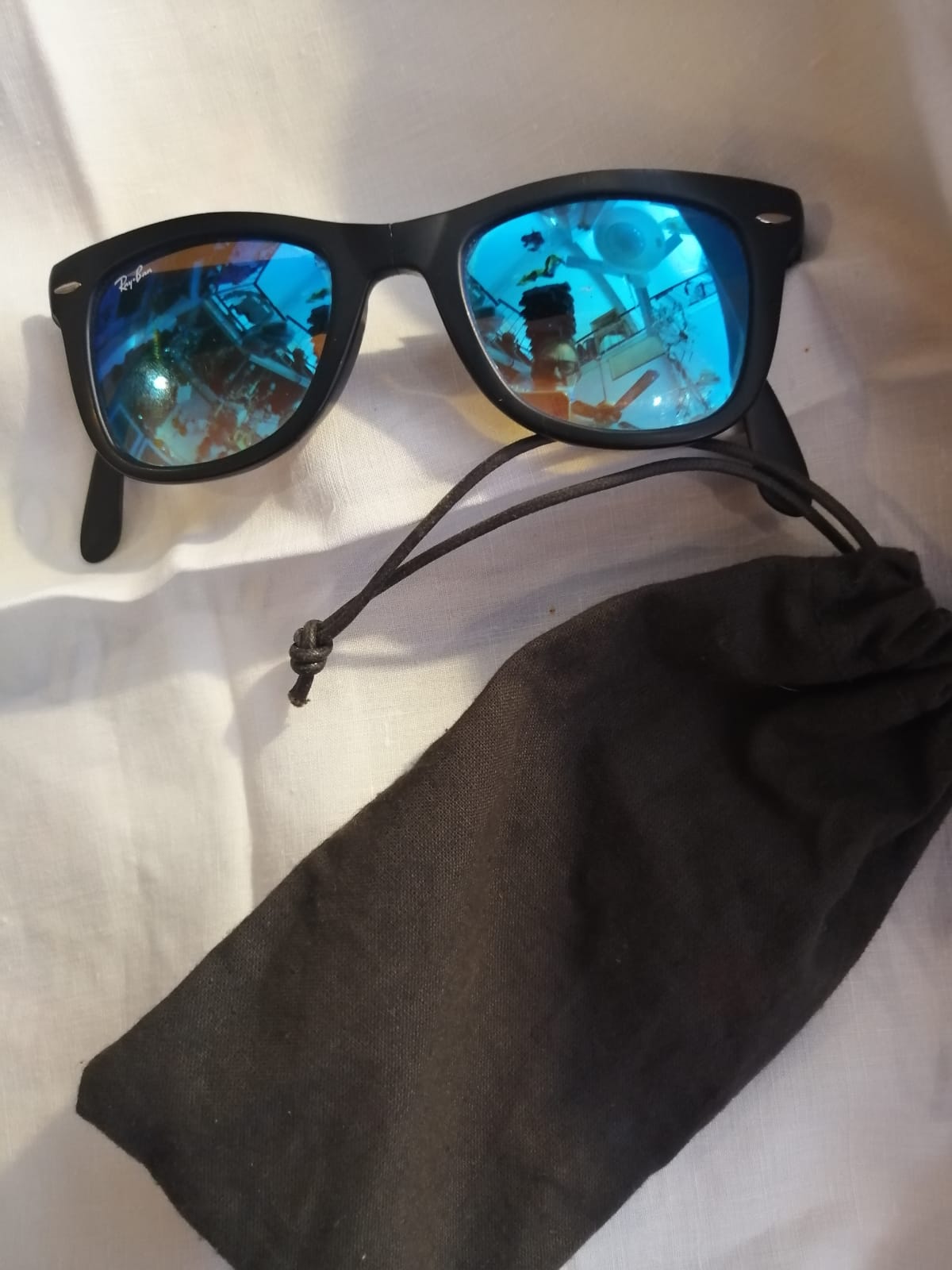 Ray-Ban wayfarer a specchio pieghevoli - Araquà il mercatino dell'usato,  vintage e riusabile