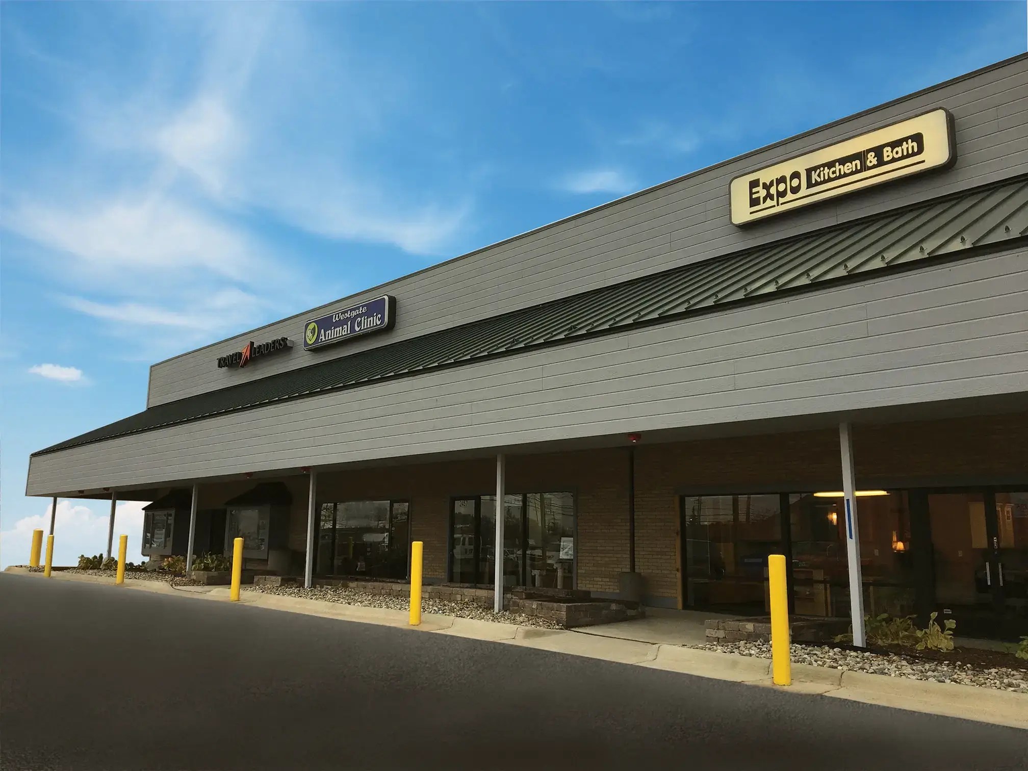 Westgate Shopping Center A.R. Brouwer