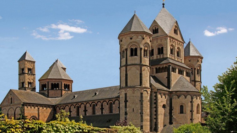 Abtei Maria Laach Das BauhausKloster arcguide.de