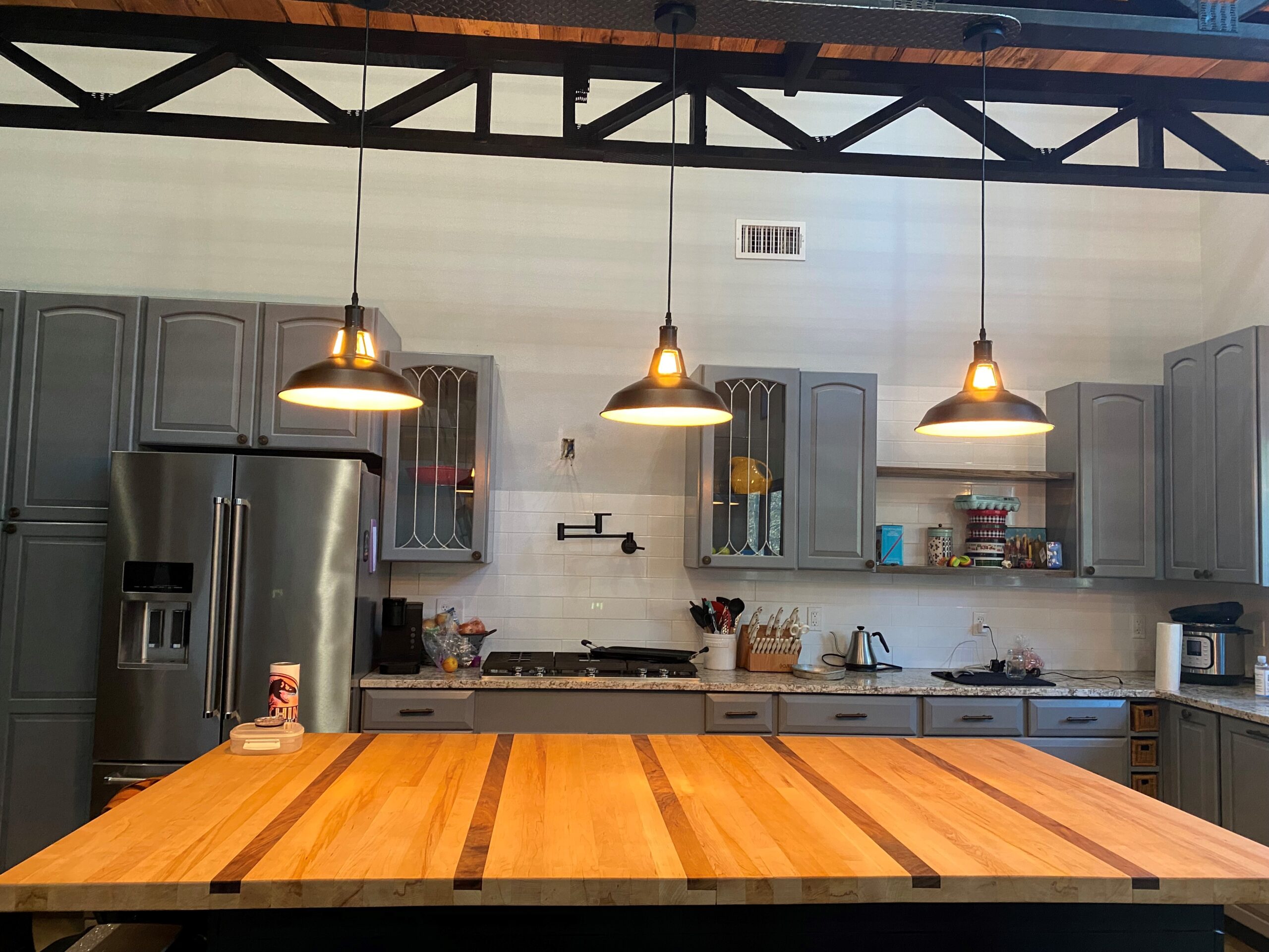 Leading Expert in DIY Quonset Hut Home Construction