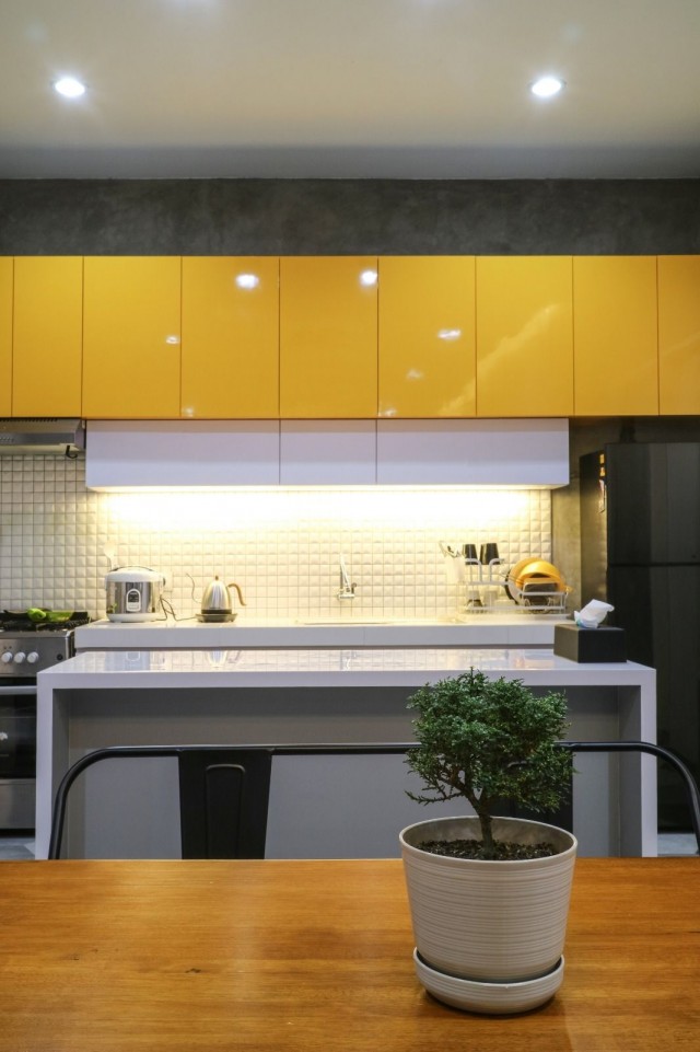 Desain Dapur Dengan Kompor Tanam