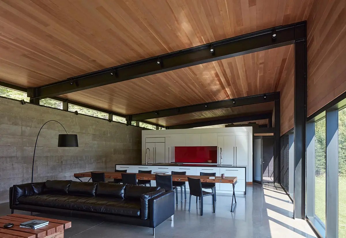 House of the Month MacKayLyons Sweetapple's Burge House Is an Essay