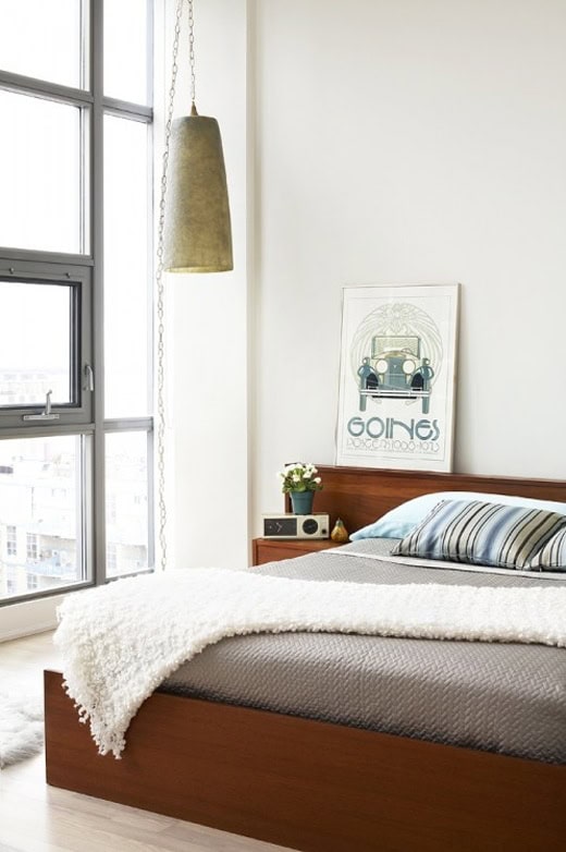 30 Outstanding Hanging Bedside Lights Ideas