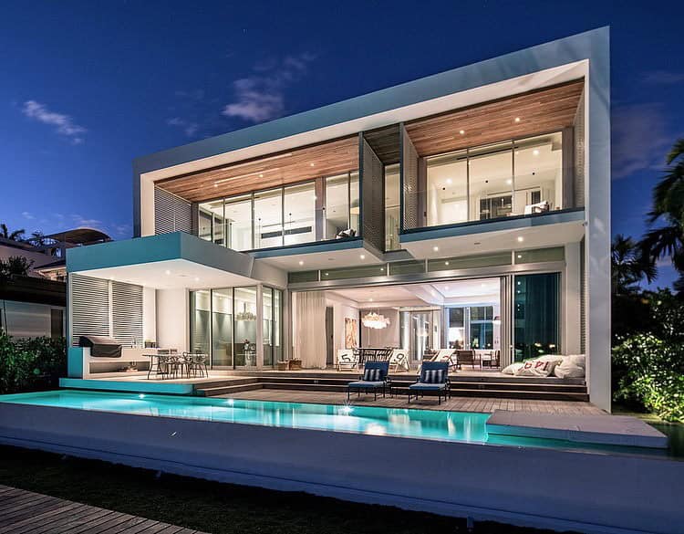 16 Outstanding & Unique Dream House Designs for Your Inspiration