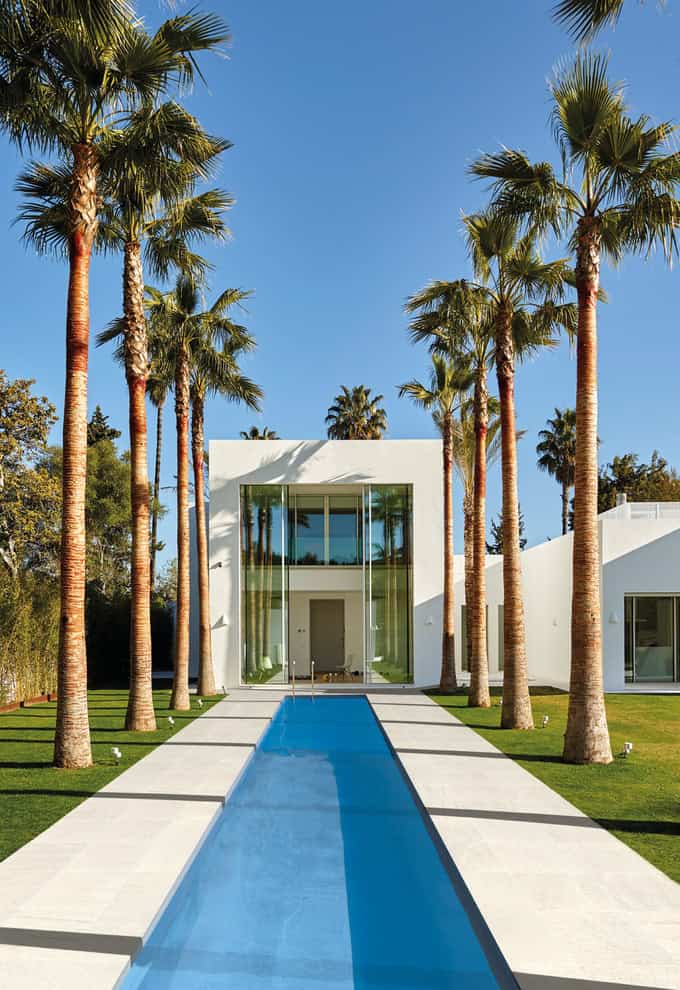 18 Dazzling Modern Swimming Pool Designs The Ultimate Backyard