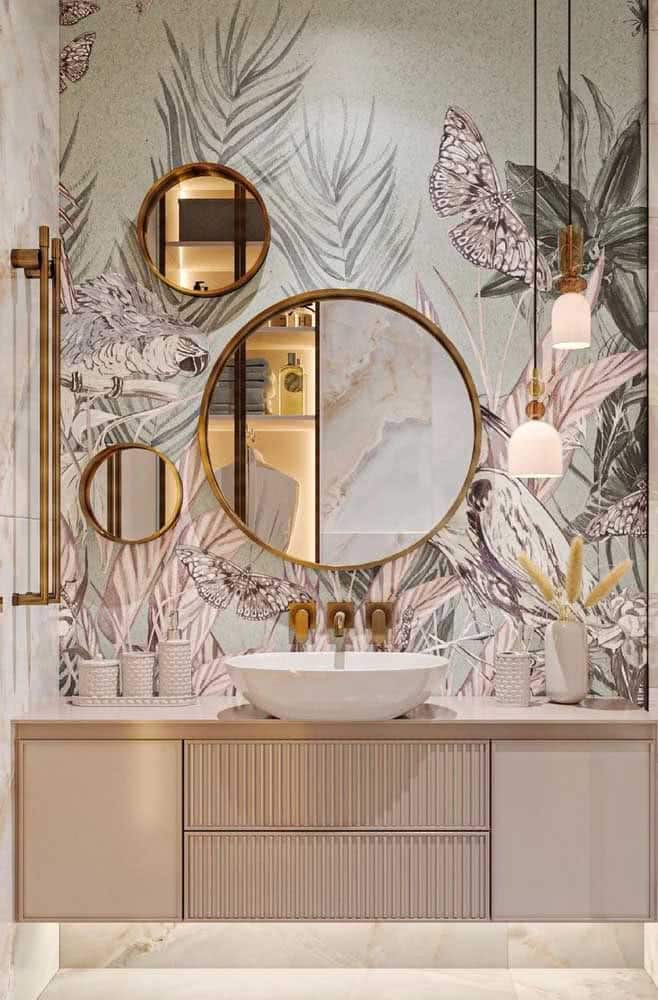 How To Choose The Perfect Round Bathroom Mirror