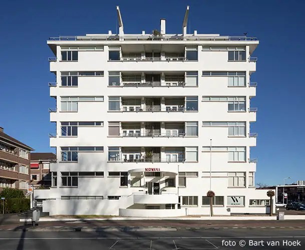 Nirwâna Flat, Den Haag, J. Duiker Architectuurgids