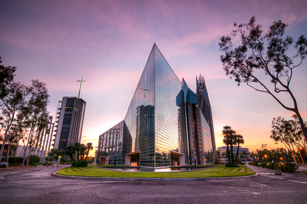 Renovation Team Announced for Philip Johnson's Crystal Cathedral in Anaheim