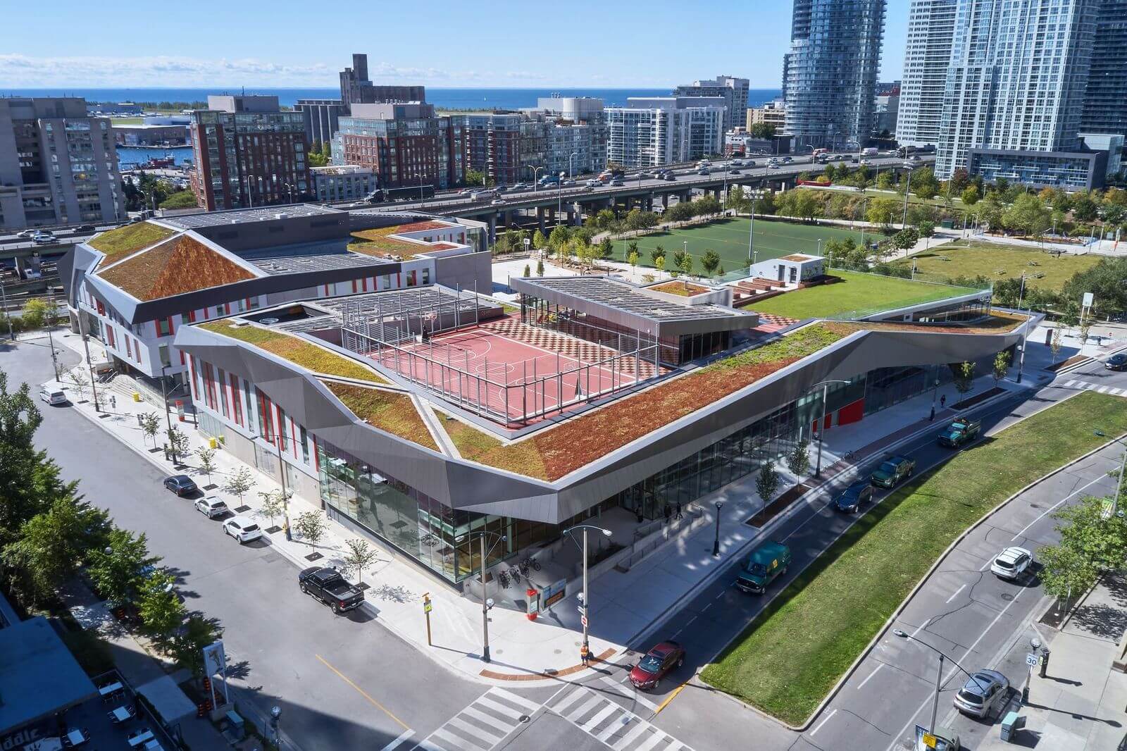 At Canoe Landing Campus in Toronto, the green roof a fifth facade