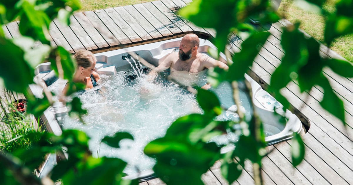 The Ultimate Guide to the Best Hot Tubs of 2023