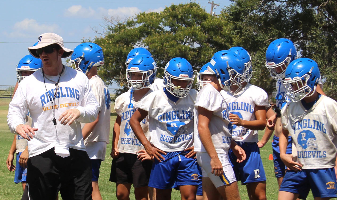 Ringling, Marietta football in action Thursday night The Ardmoreite