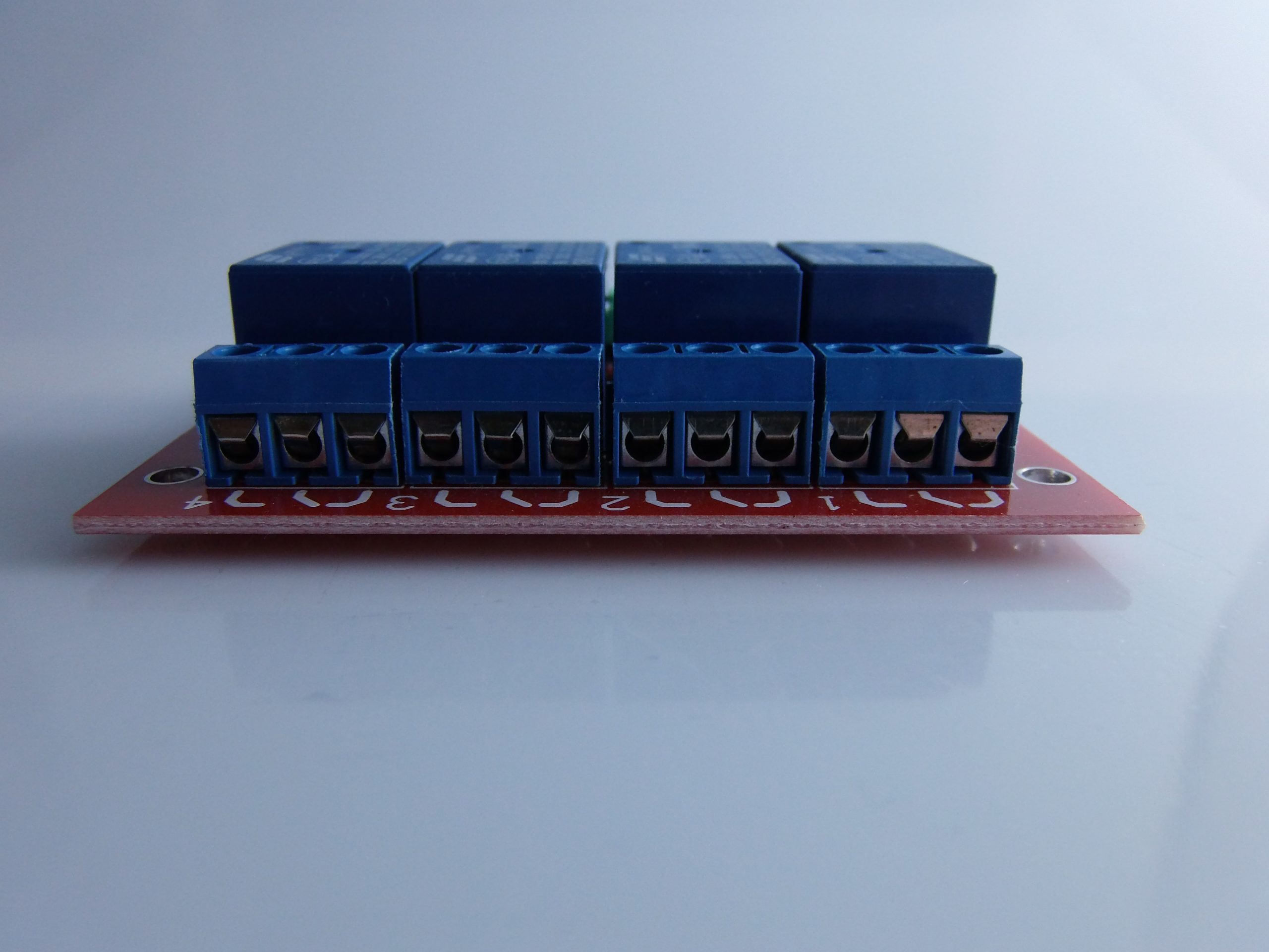 4 Canali 12V Relè Modulo per Arduino PIC ARM AVR DSP 4 Canali 12V Relè Modulo per Arduino PIC ARM AVR DSP