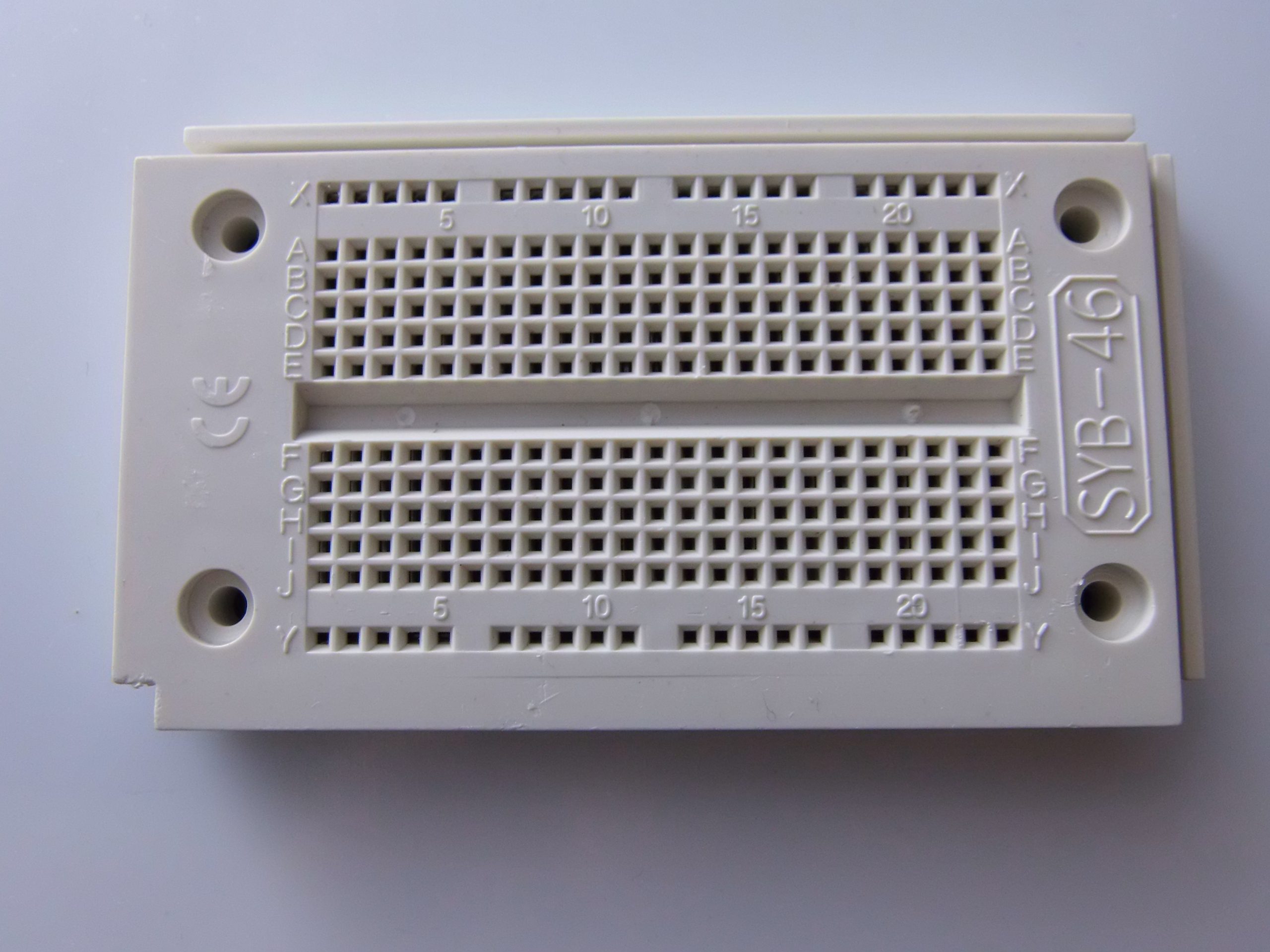 Prototipo Breadboard 300 points Arduino Compatibile Prototipo Breadboard 300 points Arduino Compatibile