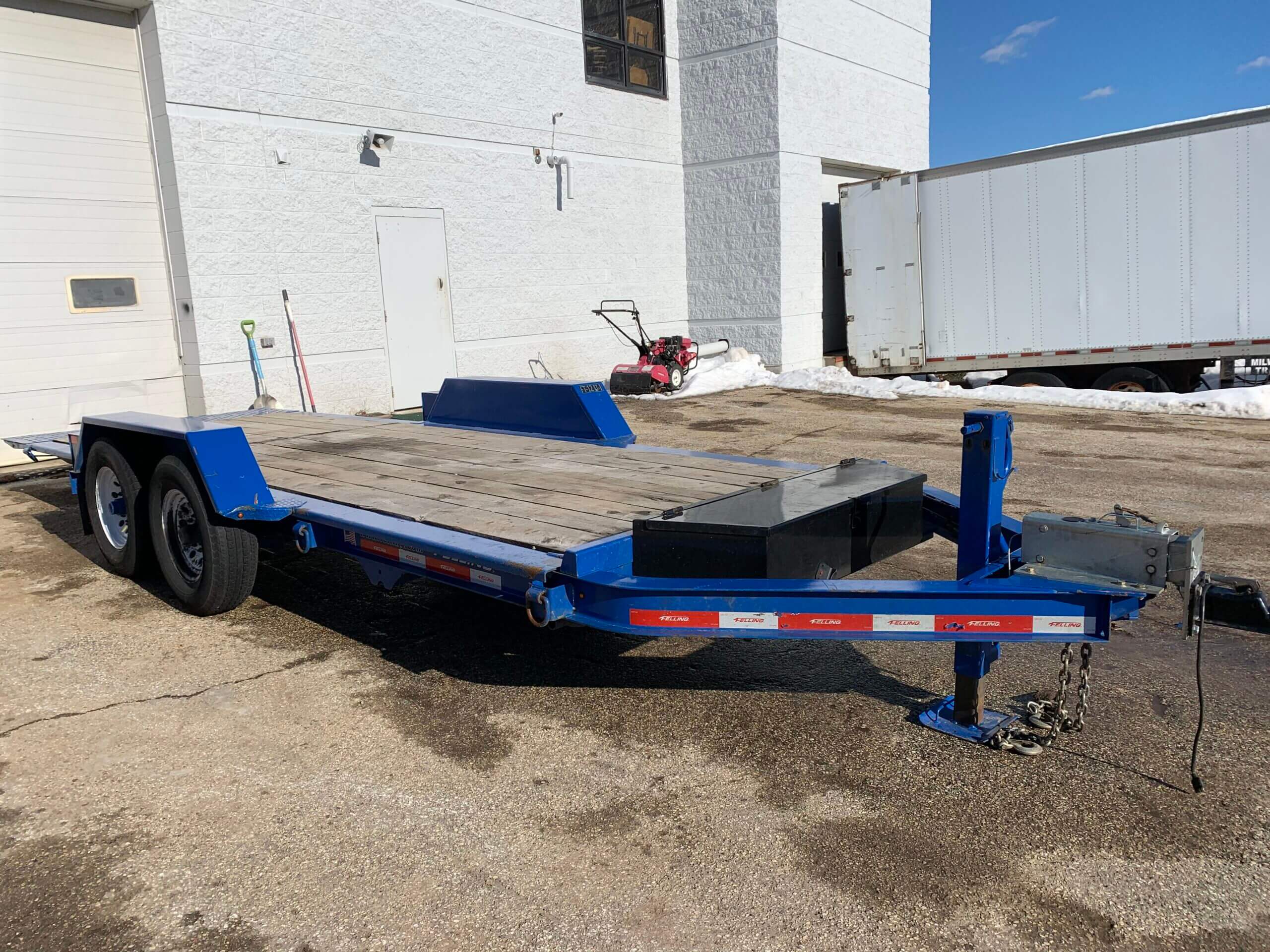 21' TiltBed Trailer Rental Area Rental & Sales Co.