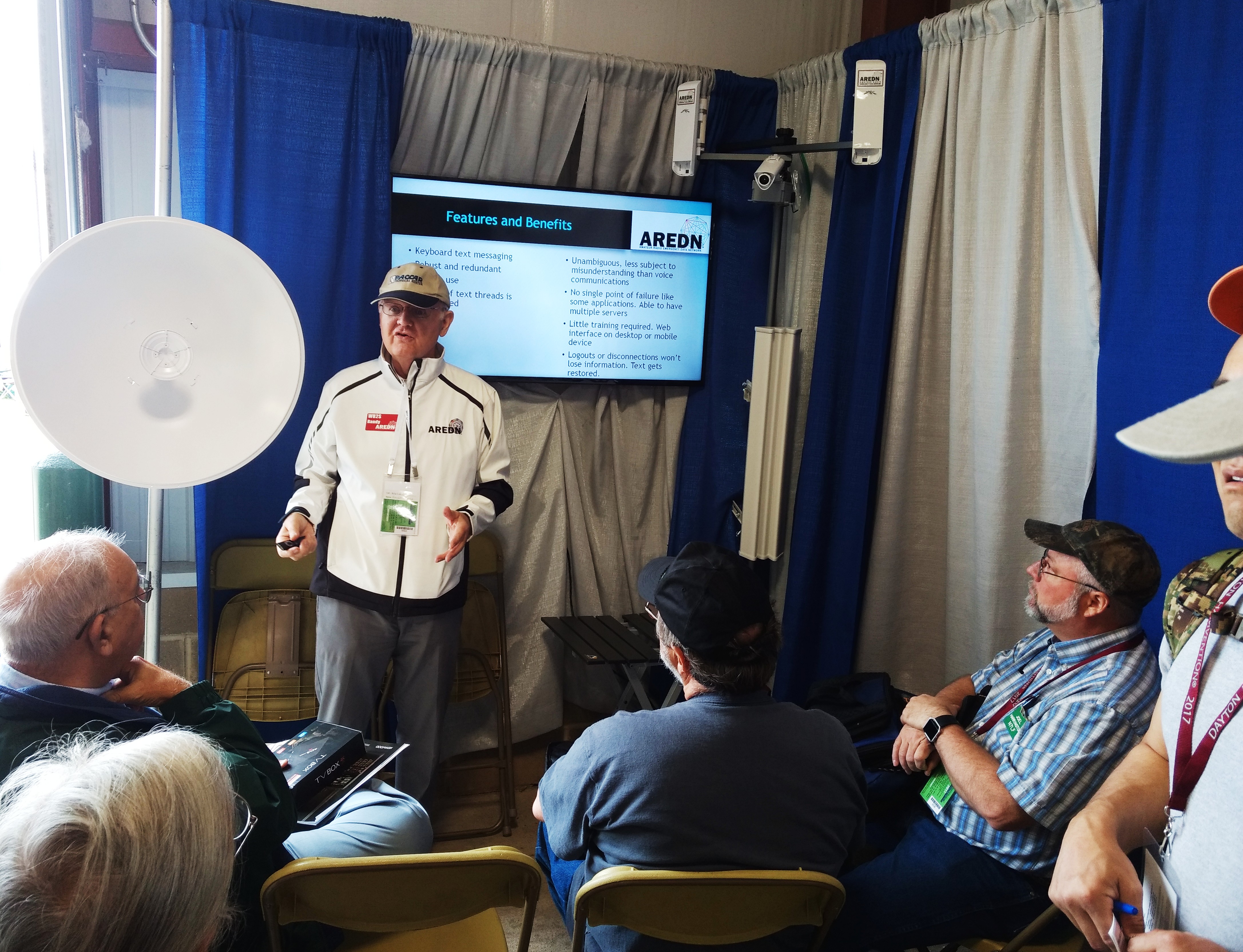 Booth5.jpg Amateur Radio Emergency Data Network
