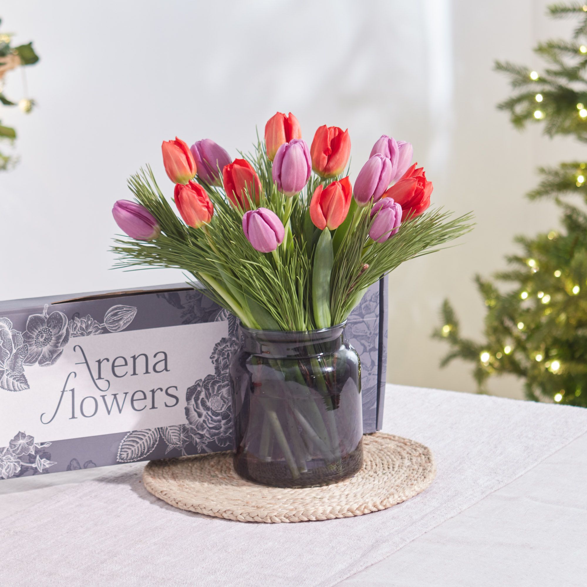 Send Winter Tulips Letterbox Christmas Flowers Arena Flowers