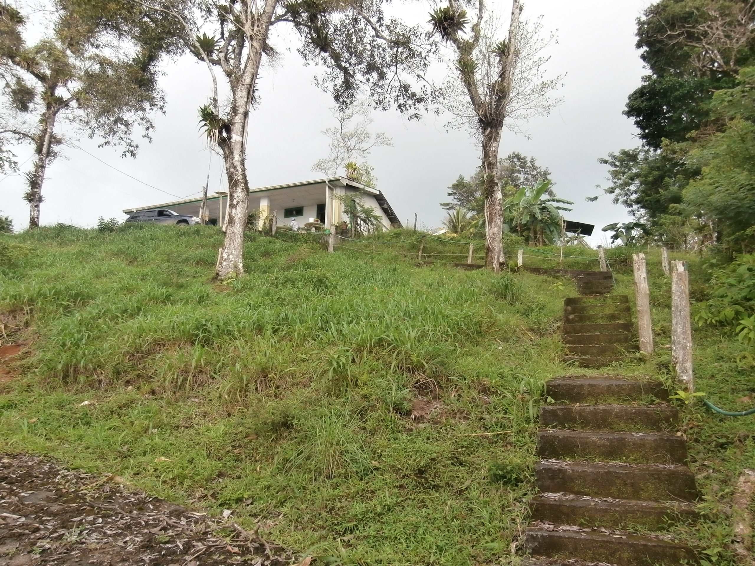 Lake Front Land with Boating Facility and Fixerupper House Arenal Guru
