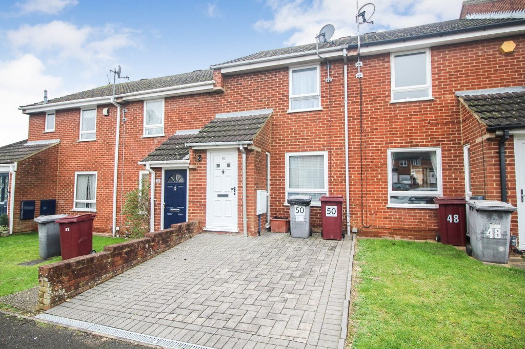 Tilehurst, Reading, Berkshire, 2 bedroom, Terraced House